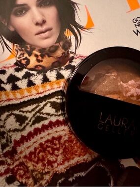 Laura Geller Baked Bronzer Duo in Brown and Gold